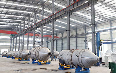 康景輝蒸發(fā)器組裝車(chē)間